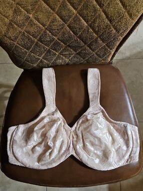 Wacoal Awareness Full Figure T-Shirt Unlined Underwire Tan Lace Bra Seamless